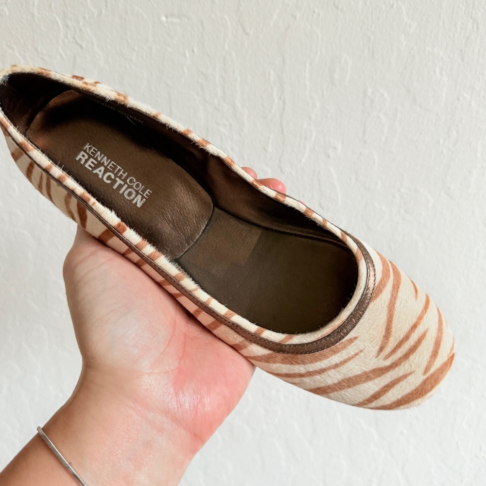 Kenneth Cole Reaction Women's Beige/Brown Zebra Print Ballet Flats Size 7 - Picture 3 of 8